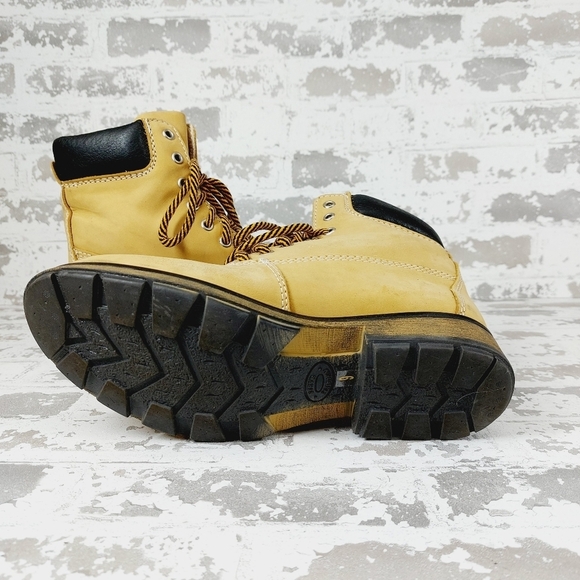 Steve Madden Pasa Tan Wheat Nubuck Lace Up Lug Sole Work Boots T272 - Picture 6 of 9